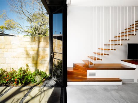 outer door floating staircase