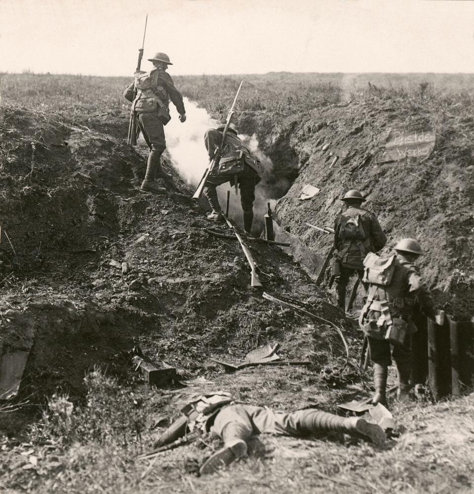 The Great War Realistic Travels Military photographs circa 1918 Bombing the Germans out of their deep dugouts at Martinpuich during our advance on the Somme.