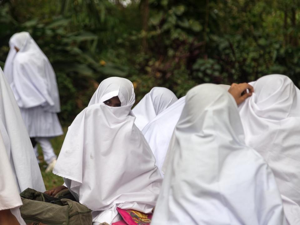 Sri Lankan MP calls for burqa ban in wake of Easter massacre