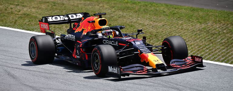 El neerlandés Max Verstappen logró la pole position y partirá en el primer lugar en el Red Bull Ring en Spielberg, Austria