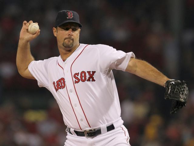 Pitcher Tim Wakefield of the Pittsburgh Pirates pitches during a