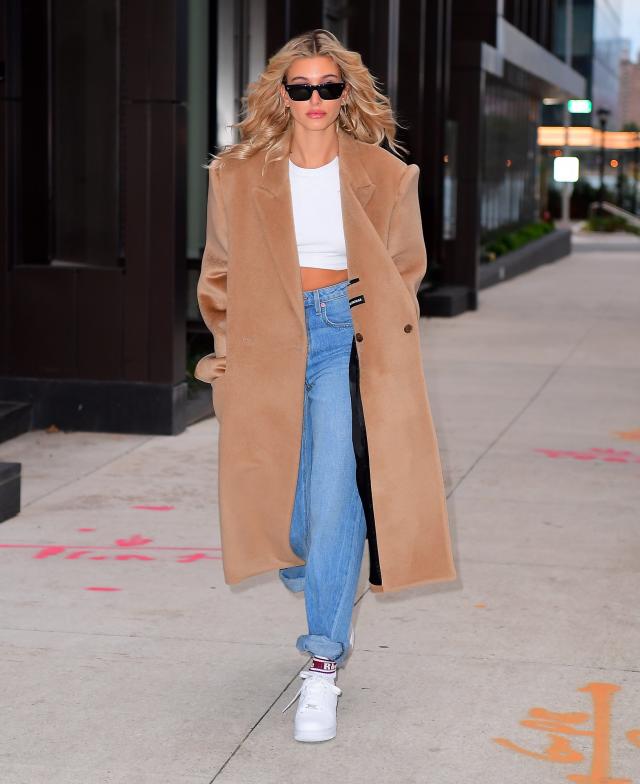 Plus Hailey Off Her J. William, N.Y.C., Look More Lo & Shows in Prince Sultry Rihanna Baldwin,