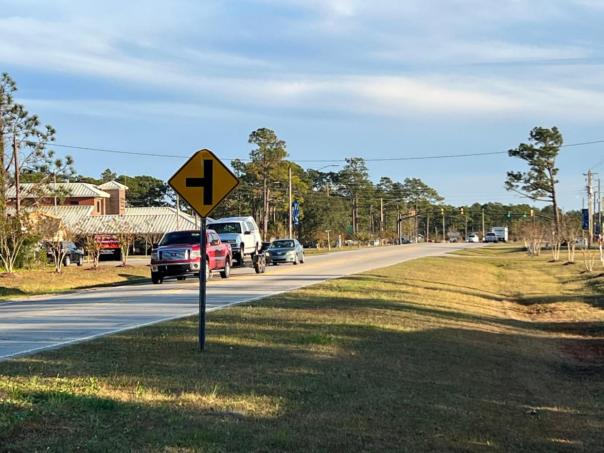 Boiling Spring Lakes city leaders want to see some improvements along the N.C. 87 corridor to improve traffic flow and make travel safer for motorists and pedestrians.