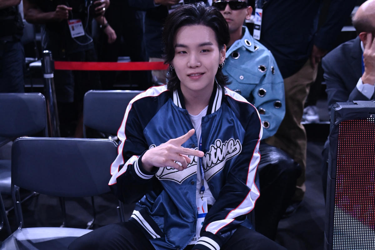 BTS' Suga Sits Courtside at Lakers Game, Gets Custom Jersey