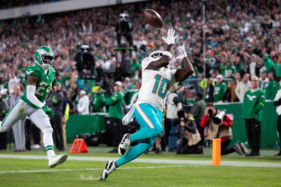 Will Tyreek Hill and the Miami Dolphins beat the New England Patriots? NFL Week 8 picks, predictions weigh in on Sunday's game.