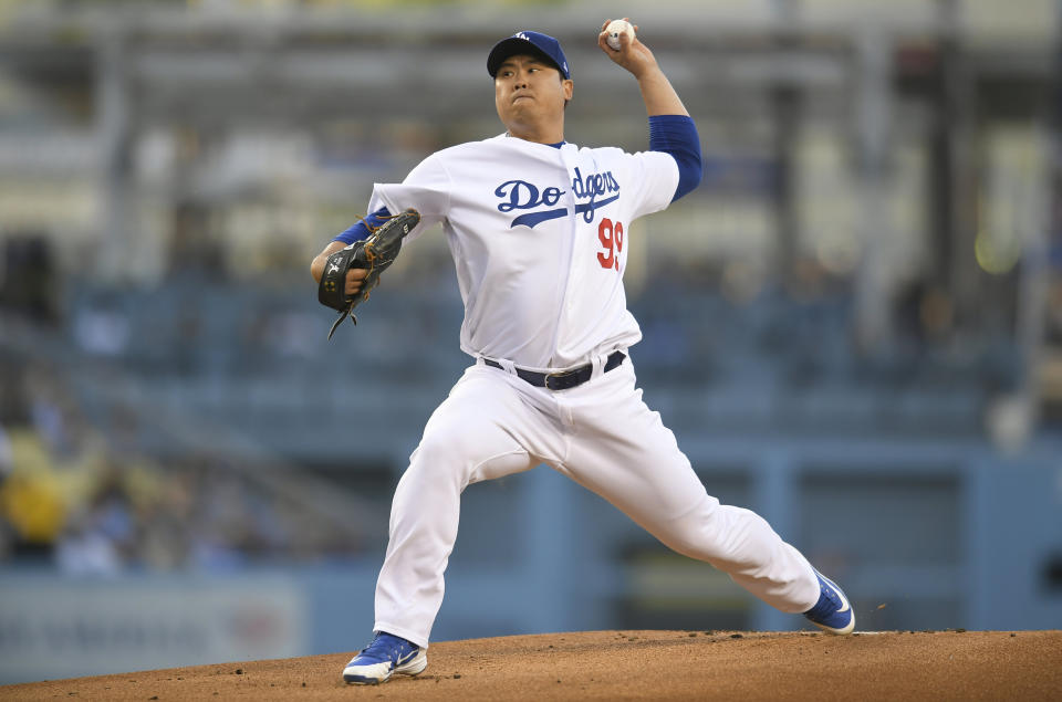 LOS ANGELES, CA - MAY 30: Starting pitcher Hyun-Jin Ryu #99 of the Los Angeles Dodgers pitches in the first inning against the New York Mets at Dodger Stadium on May 30, 2019 in Los Angeles, California. (Photo by John McCoy/Getty Images)