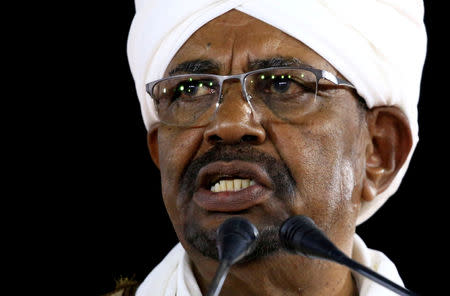 FILE PHOTO: Sudan's President Omar al-Bashir delivers a speech at the Presidential Palace in Khartoum, Sudan February 22, 2019. REUTERS/Mohamed Nureldin Abdallah/File Photo