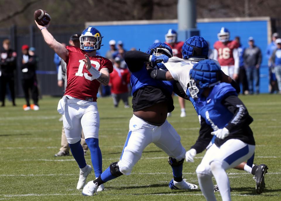 Kentucky’s Devin Leary throws the ball during open practice for the fans on Saturday.April 1, 2023