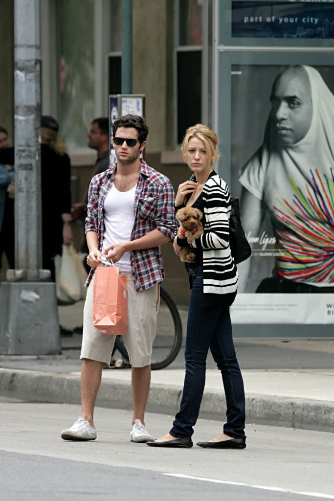 Blake Lively with then-boyfriend Penn Badgley in 2008, wearing a pair of then-ubiquitous ballet flats. - Credit: Splash