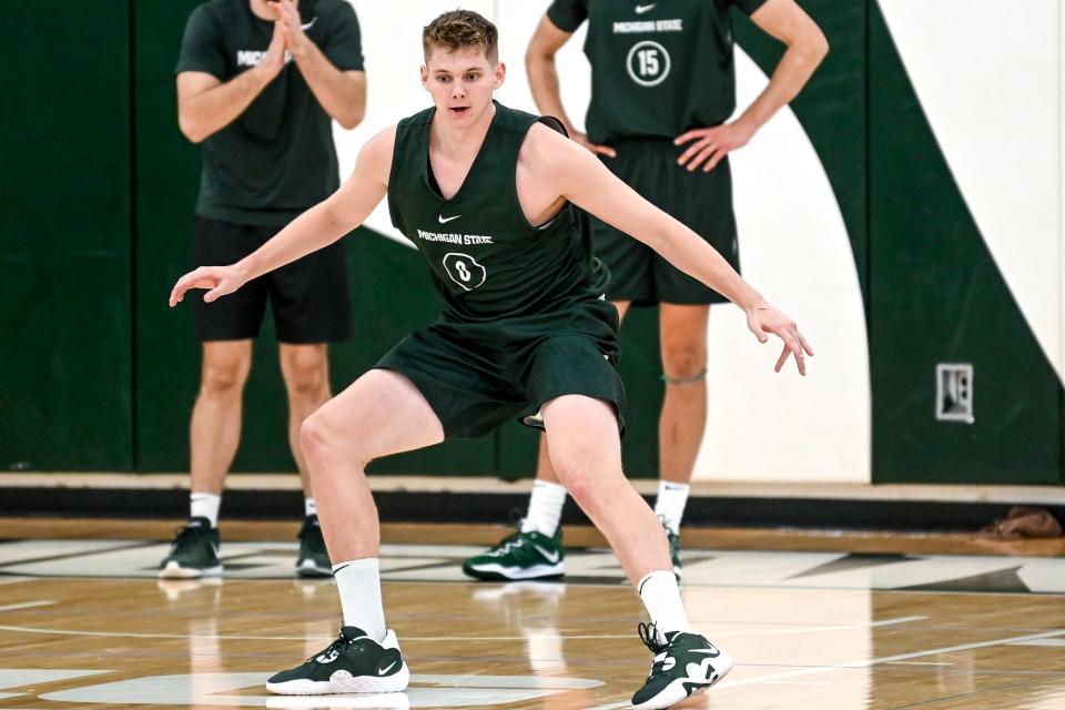 Michigan State's Jaxon Kohler works on defense during the first day of practice on Monday, Sept. 26, 2022, at the Breslin Center in East Lansing.