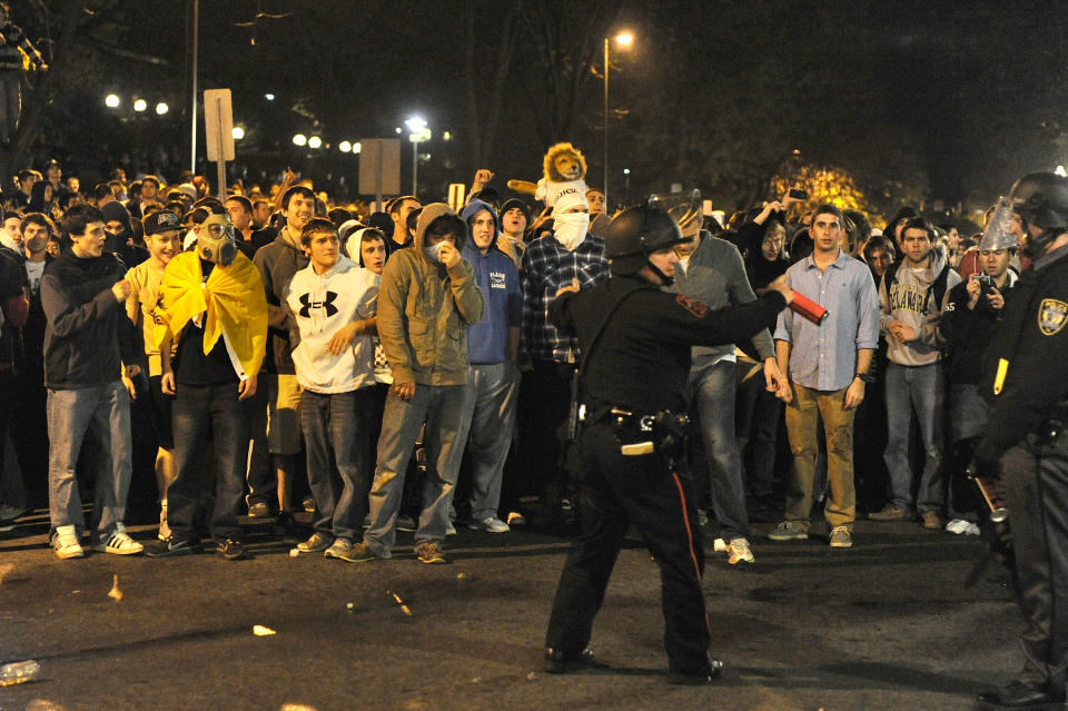 Penn State Community Reacts As Trustees Fire Coach Joe Paterno