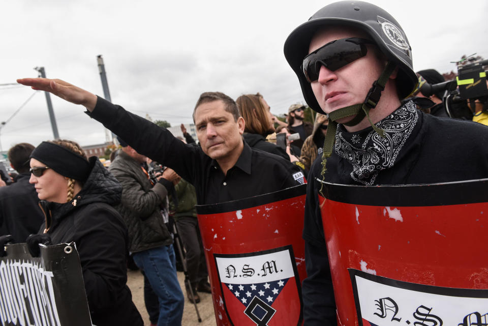 <p>People participate in a “White Lives Matter” rally in Shelbyville, Tenn., Oct. 28, 2017. (Photo: Stephanie Keith/Reuters) </p>