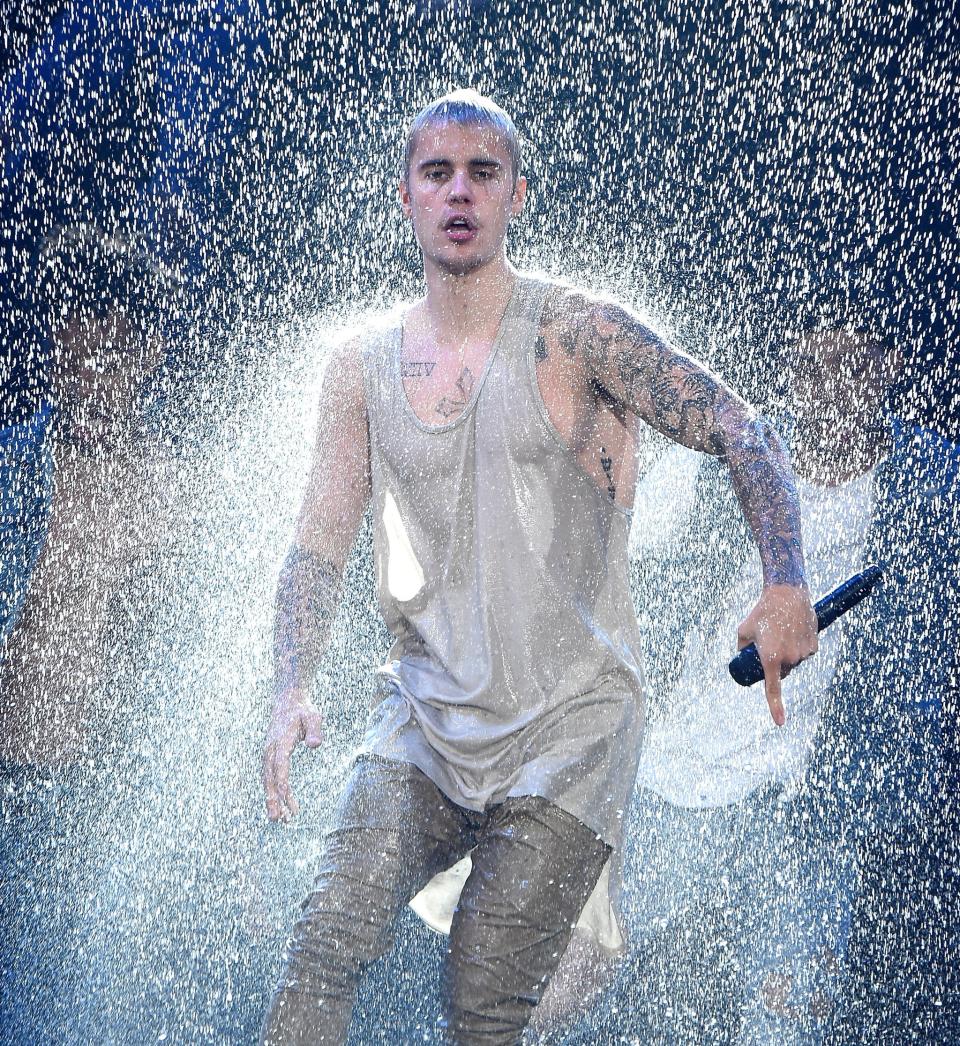 <p>Nr. 7: Justin Bieber<br>Einkommen 2016: 26,59 Mio. €<br>(Popsugar) </p>