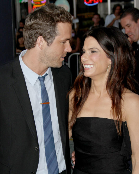 Sandra Bullock habla sobre la escena que interpretó junto a Ryan Reynolds…  ¡Y ambos estaban desnudos! – Revista Para Ti