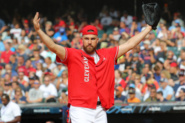 Cleveland's comeback falls short vs. The World in 2019 All-Star Celebrity  Softball game 