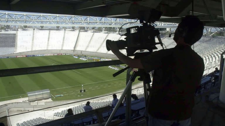 En el año electoral, las transmisiones del fútbol serán gratis hasta noviembre