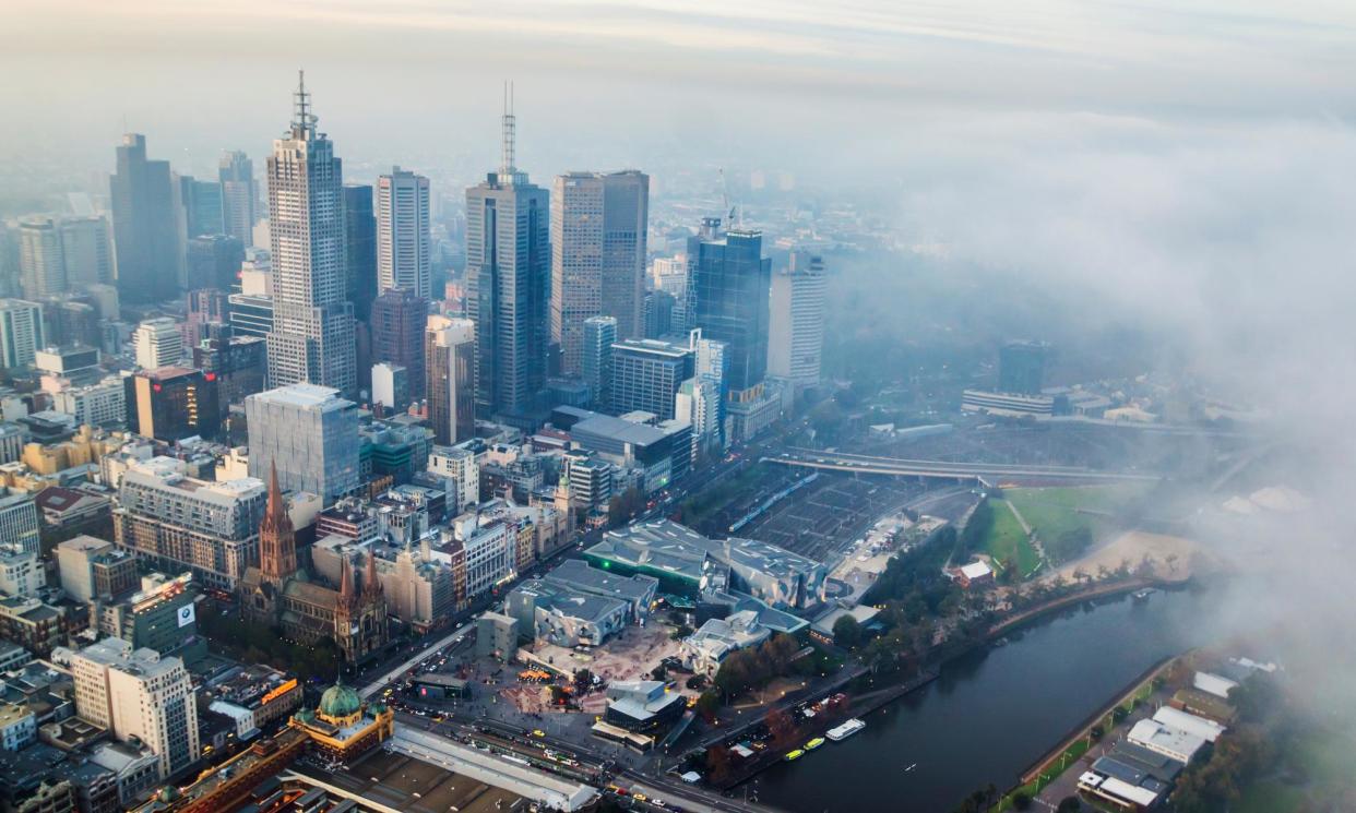 <span>The weather bureau said it was a chilly 8.7C at commuter hour in Melbourne on Friday, as the city awoke after its record coldest day in five years.</span><span>Photograph: Kokkai Ng/Getty Images/iStockphoto</span>