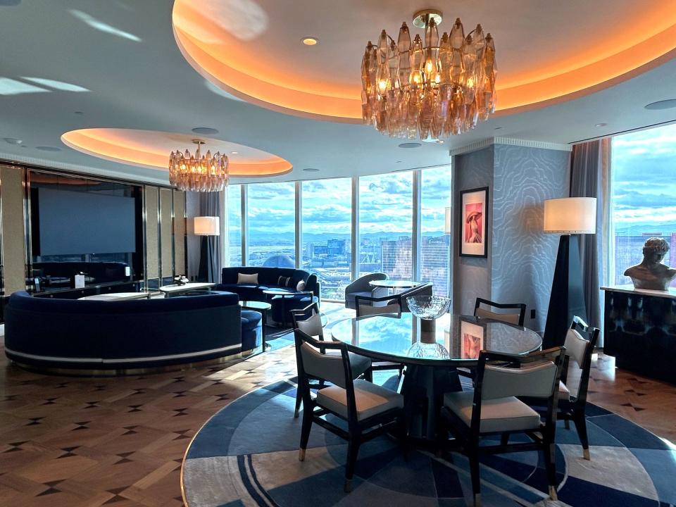 Fleur de Lis Suite at Fontainebleau living room