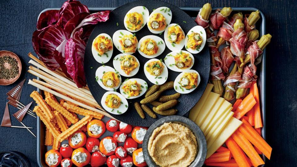 50 Easy Thanksgiving Appetizers to Warm Up Your Appetite