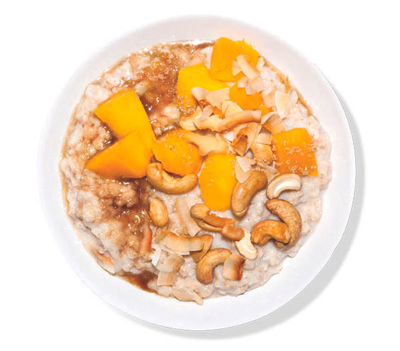 Oatmeal With Mango and Coconut