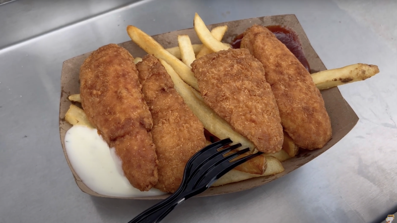 Metlife Stadium chicken and fries basket