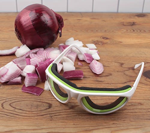Tearless Kitchen Onion Goggles
