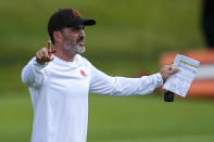 Cleveland Browns' head coach Kevin Stefanski directs his team during NFL football training camp, Saturday, July 22, 2023, in White Sulphur Springs, W.Va. (AP Photo/Chris Carlson)