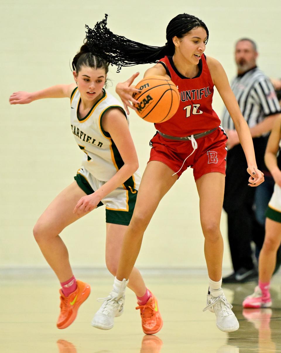 Clearfield and Bountiful play at Clearfield on Wednesday, Jan. 17, 2024. Bountiful won 56-47. | Scott G Winterton, Deseret News