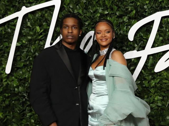 A timeline of singer Rihanna's relationships.