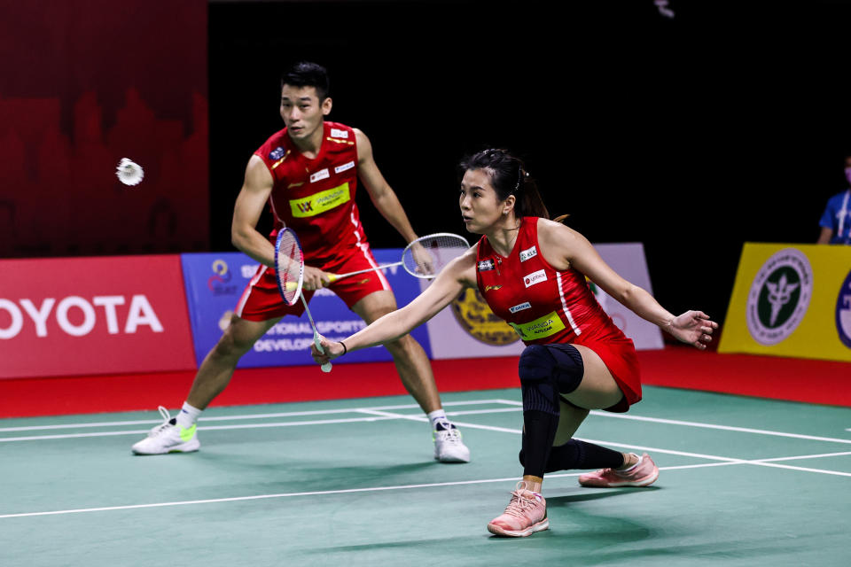 Malaysia's mixed double pair of Chan Peng Soon (left) and Goh Liu Ying compete in the Mixed Doubles quarter finals match against Satwiksairaj Rankireddy and Ashwini Ponnappa of India on day four of the Toyota Thailand Open on January 22, 2021 in Bangkok, Thailand. (PHOTO: Getty Images)