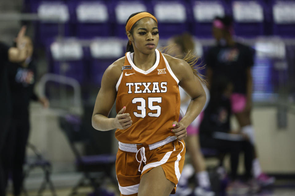 Charli Collier in No. 35 Longhorns jersey.