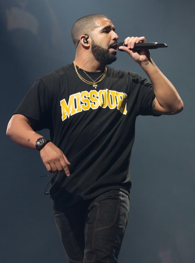 Drake's 60 Best Outfits