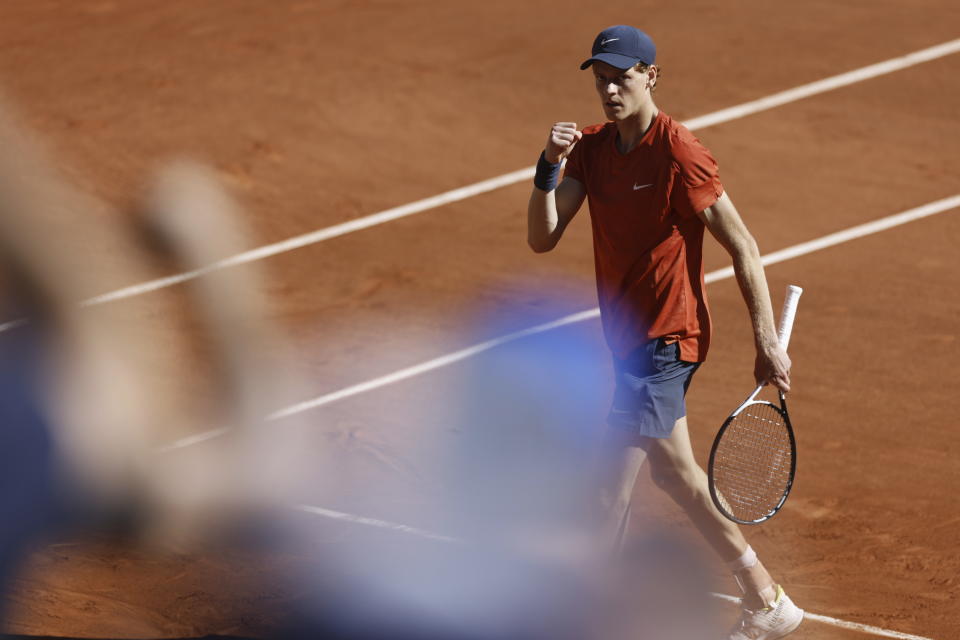 Italy's Jannik Sinner reacts during his semifinal match of the French Open tennis tournament against Spain's Carlos Alcaraz at the Roland Garros stadium in Paris, Friday, June 7, 2024. (AP Photo/Jean-Francois Badias)