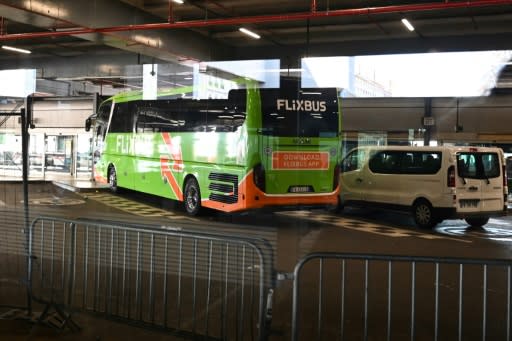 A bus arriving in the French city of Lyon�from Milan in northern Italy was sealed off for several hours Monday after the driver began coughing