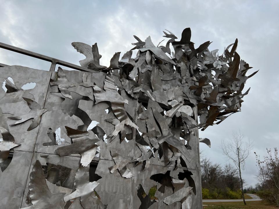 The statue in Great Seal State Park features close to 40 different species of birds taking flight.