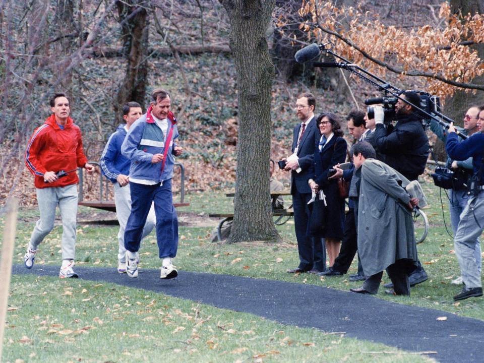 George HW Bush jogs at the vice president's residence