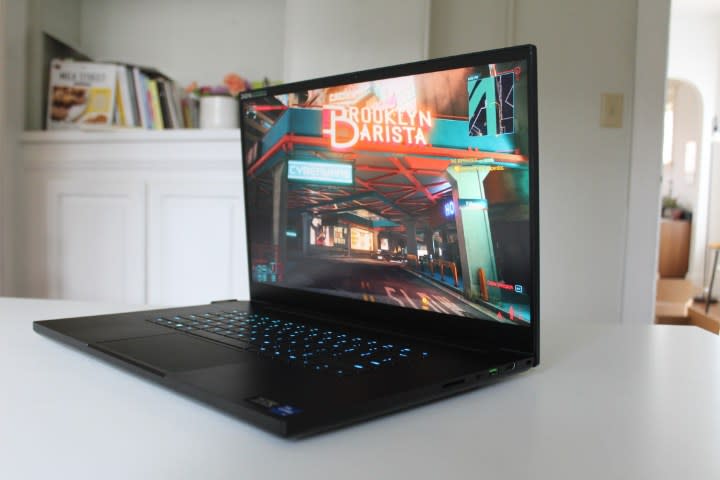 Cyberpunk 2077 ejecutándose en Razer Blade 17.