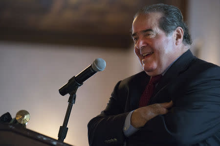 FILE PHOTO - U.S. Supreme Court Justice Antonin Scalia speaks at an event sponsored by the Federalist Society at the New York Athletic Club in New York October 13, 2014. REUTERS/Darren Ornitz