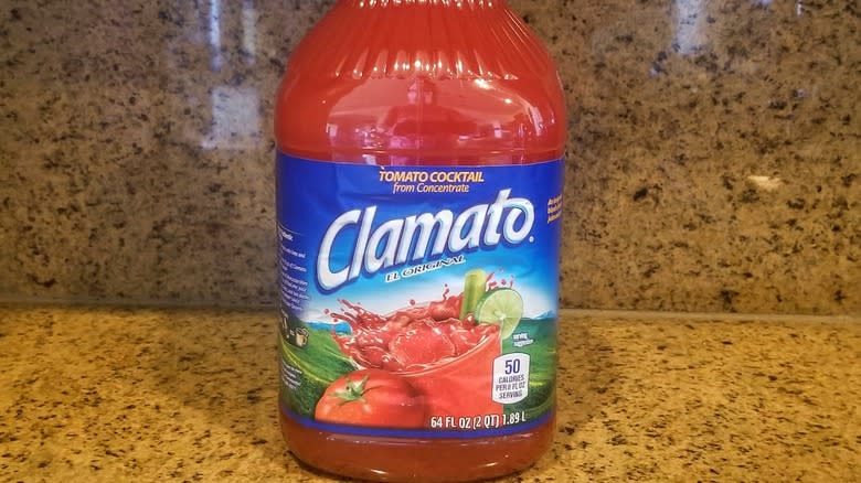 Clamato original tomato drink