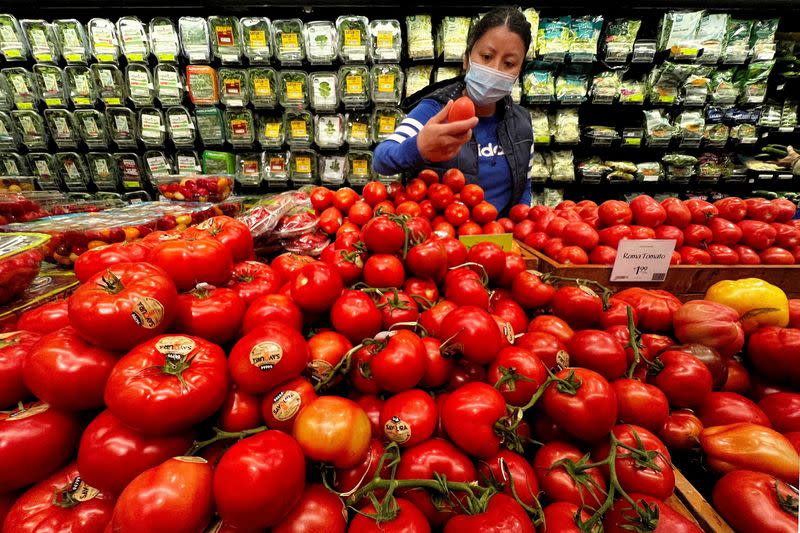 FILE PHOTO: FILE PHOTO: Whole Foods in New York City