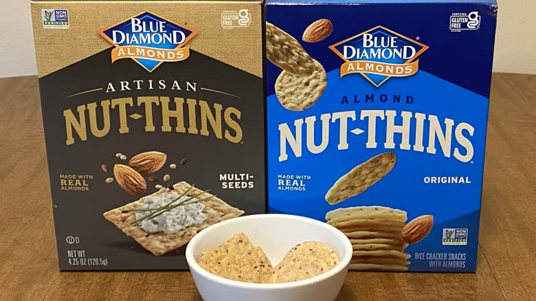 Two Nut Thins cracker varieties