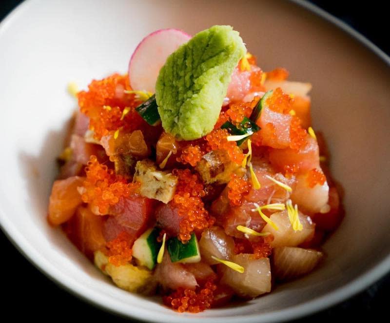 A bowl of chirashi don