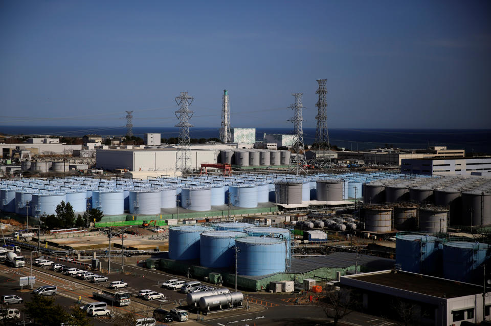 日本東京電力公司15日公布福島第一核電廠（圖）7日發生含放射性物質水外洩的事故原因，在於作業人員忘記關閉手動閘門。（路透社資料照）