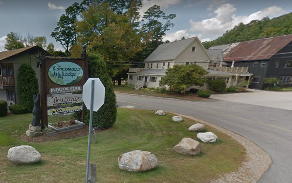 UK schoolchildren have been stranded in the US after the Kancamagus Lodge Hotel destroyed their passports (Google Maps)