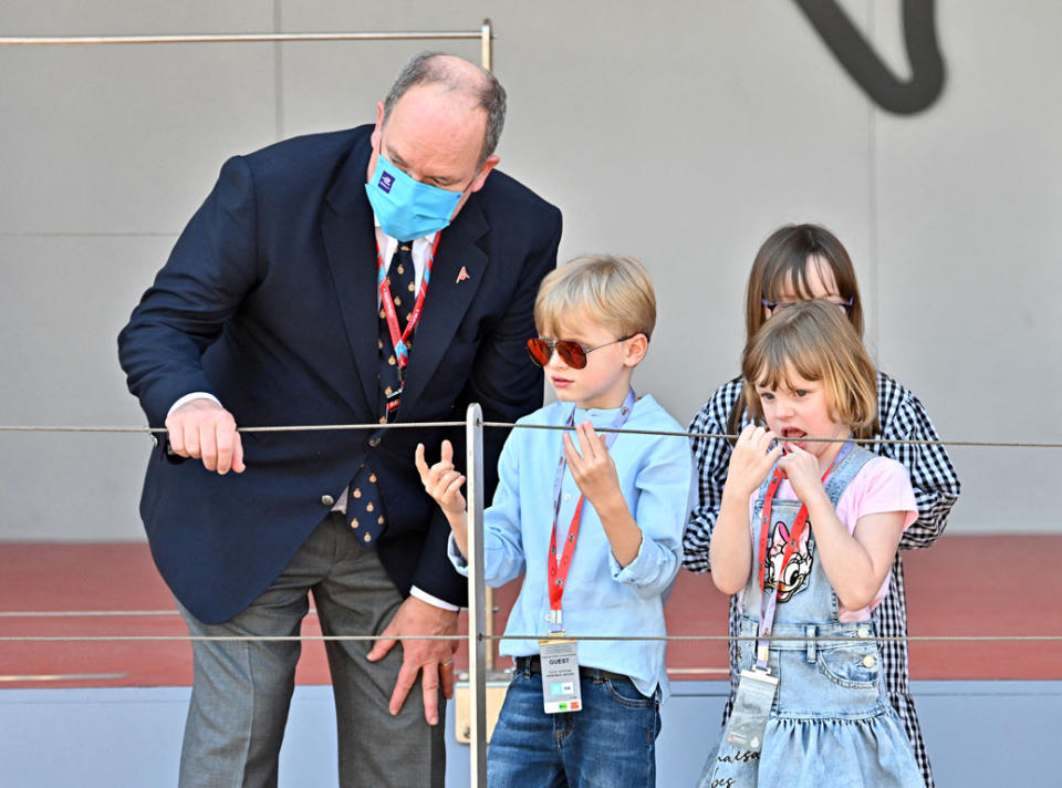 Le prince Albert II et ses jumeaux