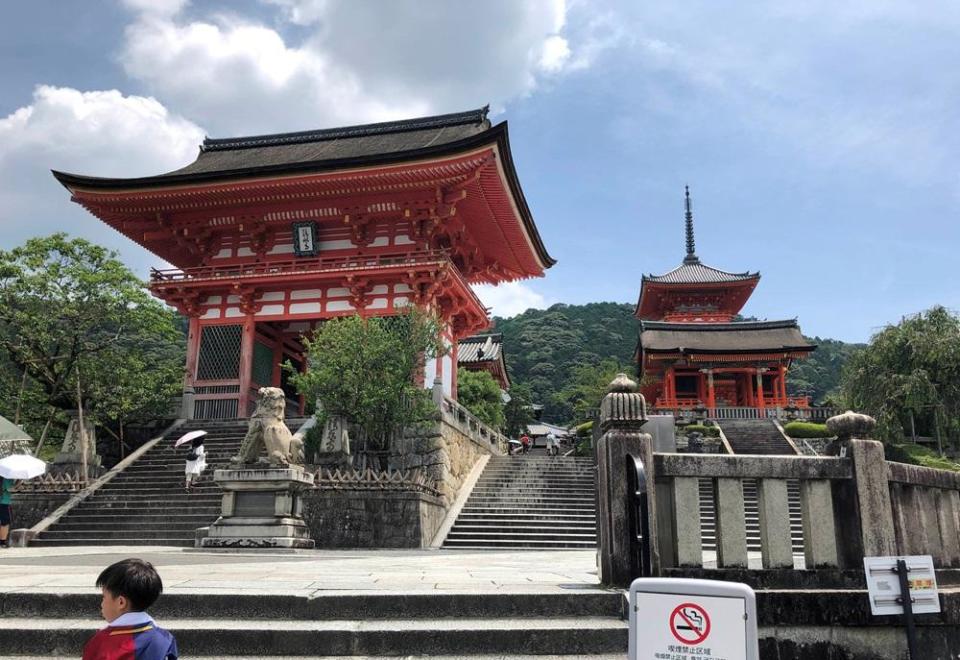 京都清水寺入口。(路透社)