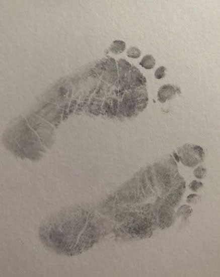 amanda-holden-son-theo-footprints