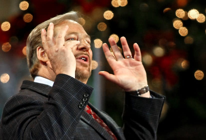 Rev. Rick Warren, pastor of Saddleback Church, leads Christmas Eve services at his church in Lake Forest, Calif. in 2008.