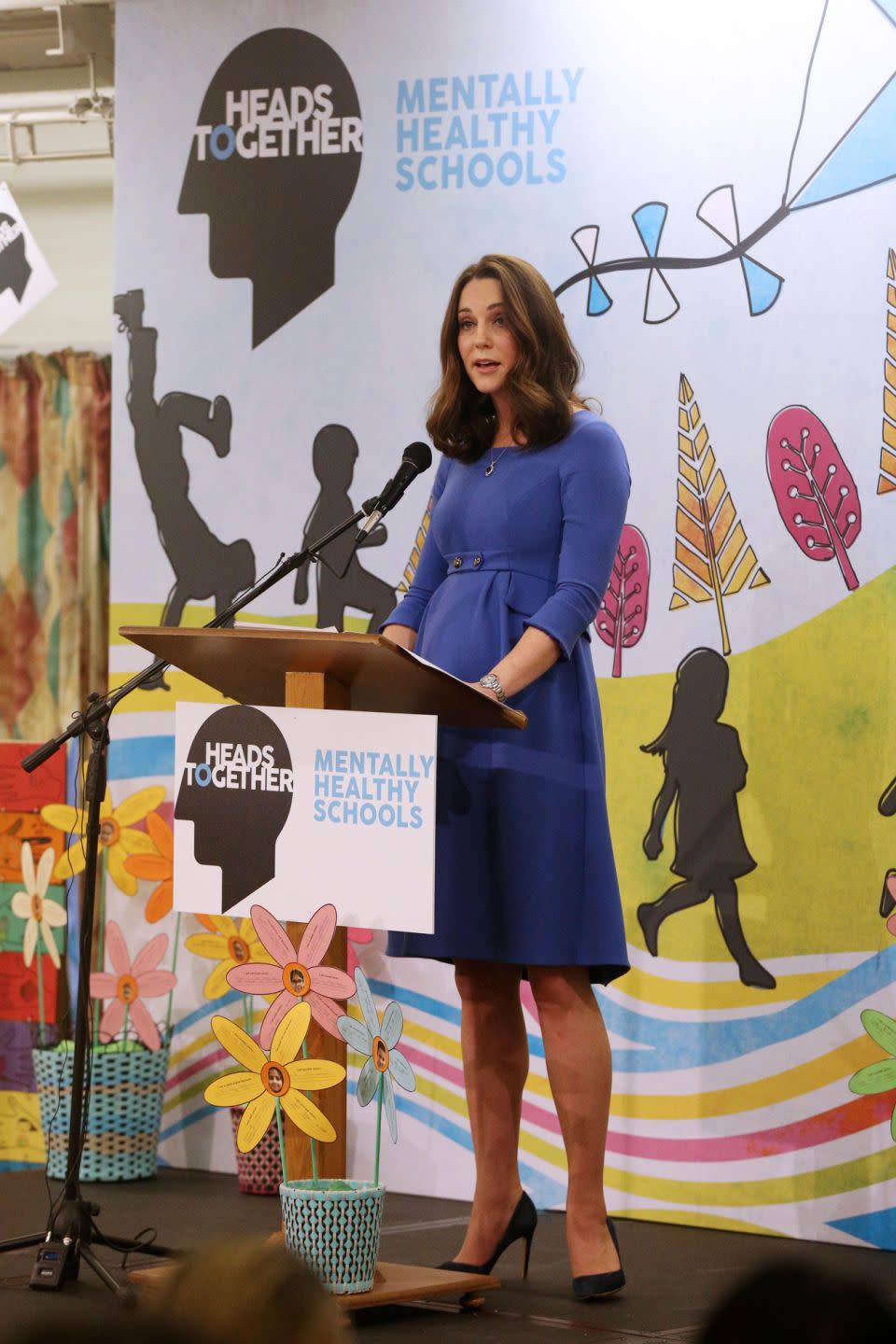 Kate showed off her bump while giving a powerful speech about mental health. Photo: Getty