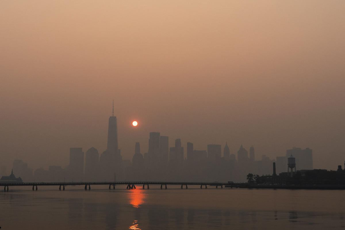 Giants cancel Thursday, Friday practices due to poor air quality